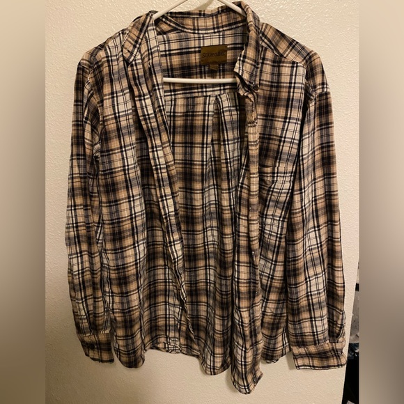 Plaid flannel - Picture 1 of 4